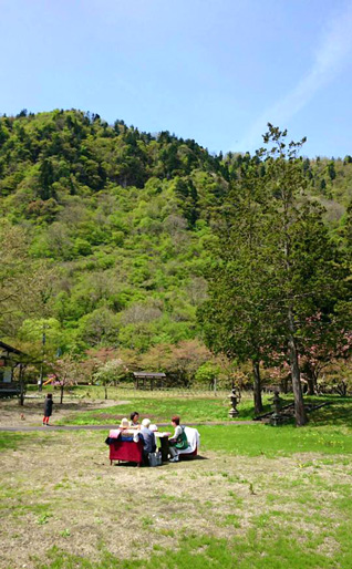 阿賀の角神の野原